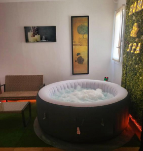 Appartement jacuzzi maison spa